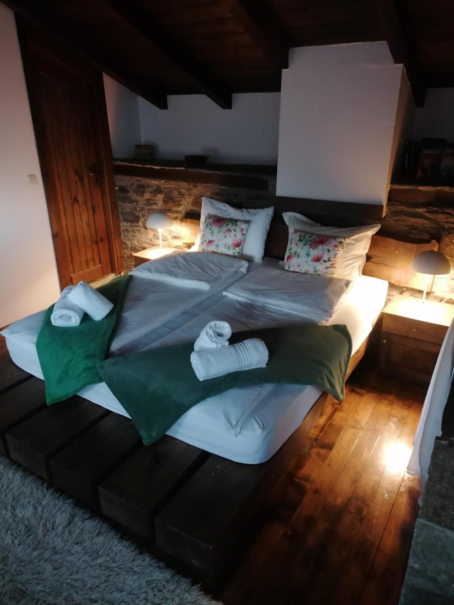 Yancheva Guest House Delchevo Eksteriør bilde